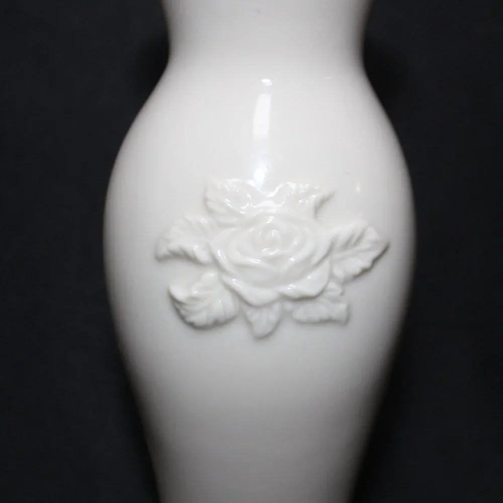 Lenox Small Hummingbird Gold Trim Bud Vase